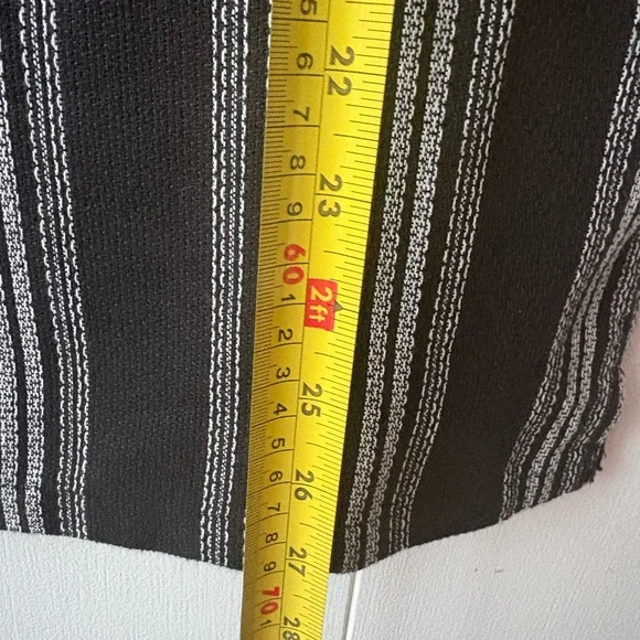 Men’s Primark Black & White textured Stripe Short-Sleeve Button-Up Shirt Sz S - Picture 5 of 6